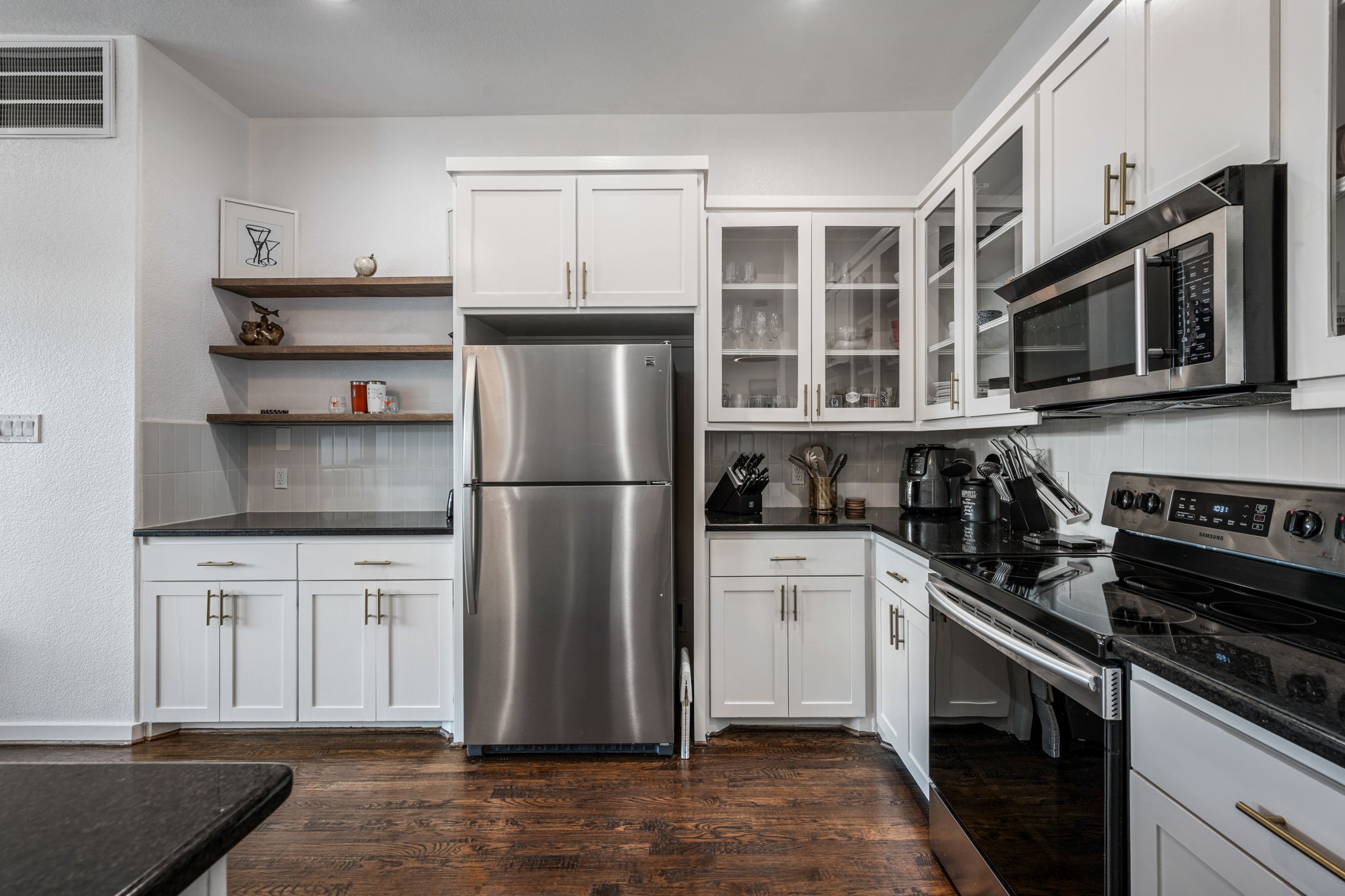 5713 La Vista Drive Dallas TX 75206
