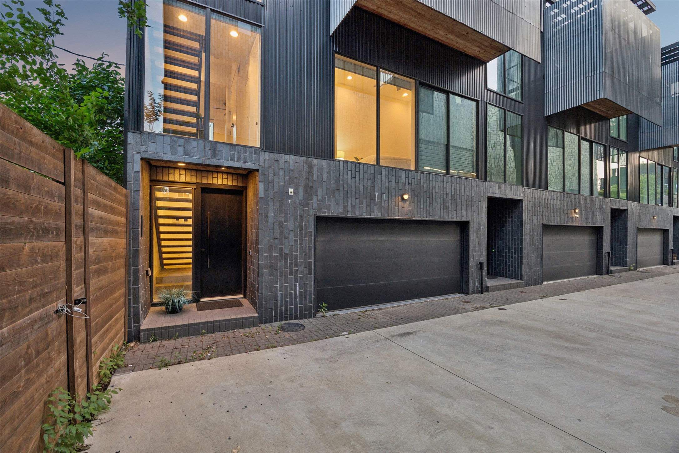 4828 Caxton Court Dallas TX 75204