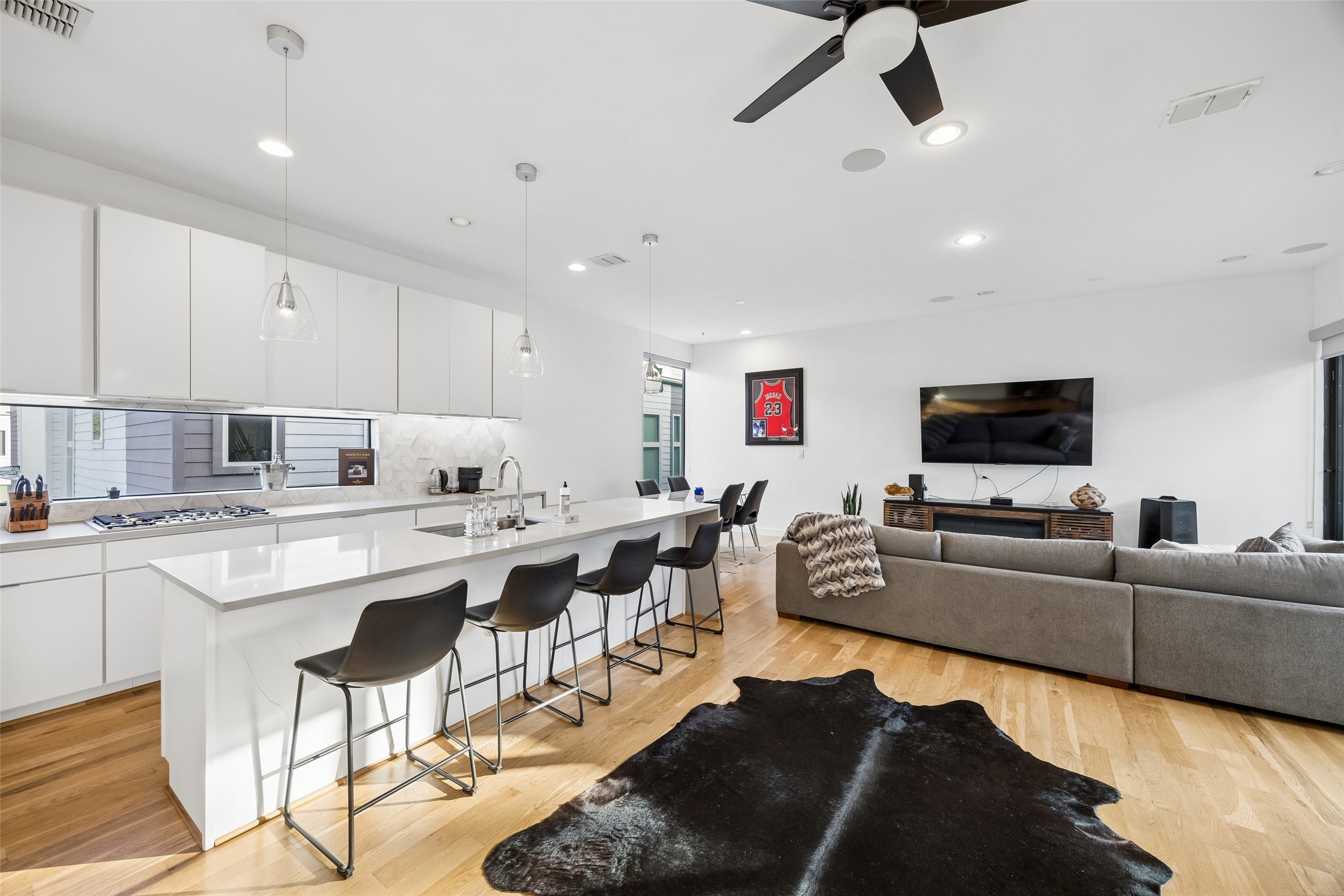 4828 Caxton Court Dallas TX 75204
