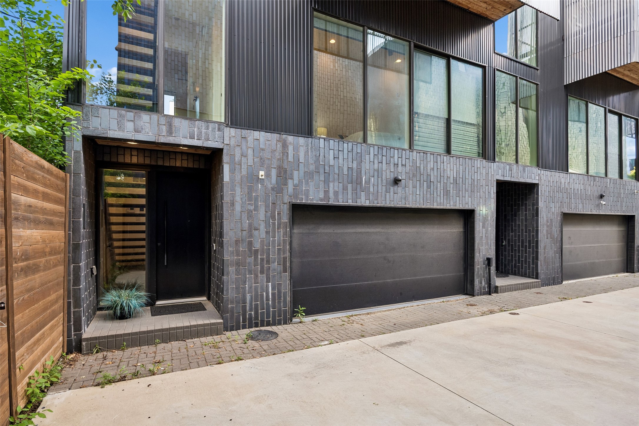 4828 Caxton Court Dallas TX 75204