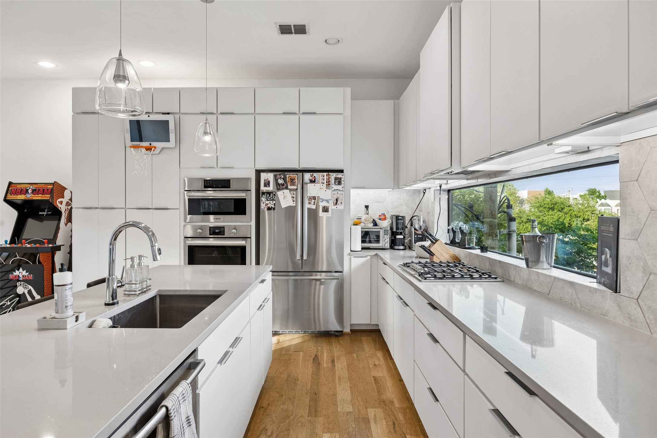 4828 Caxton Court Dallas TX 75204