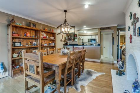 5930 Sandhurst Lane Dallas TX 75206