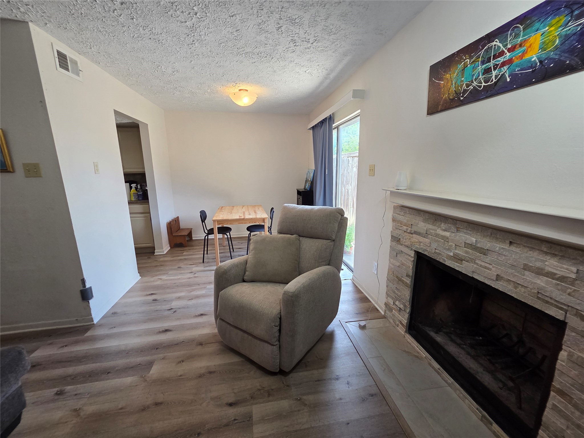 1402 S Carrier Parkway Grand Prairie TX 75051