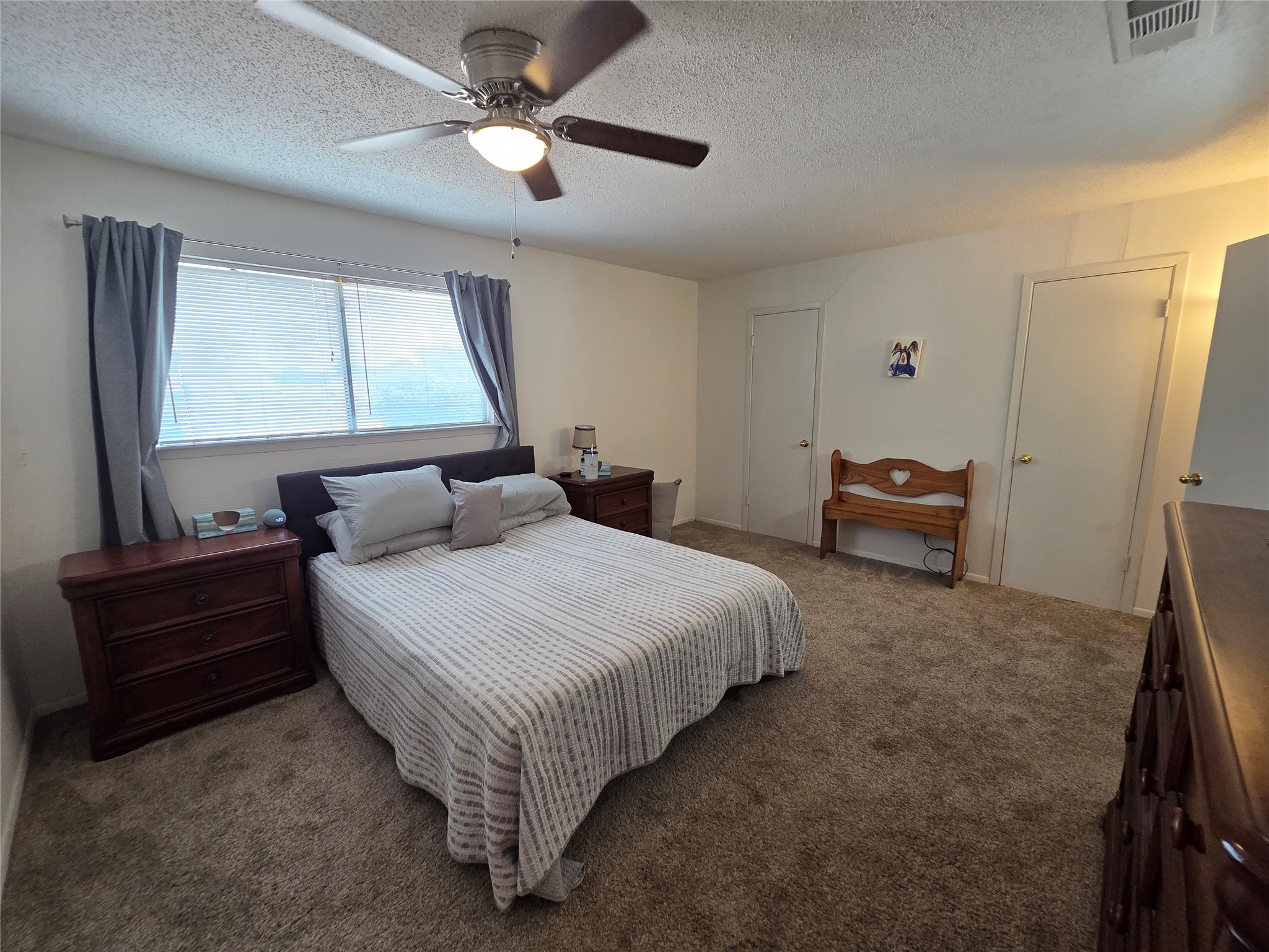 1402 S Carrier Parkway Grand Prairie TX 75051