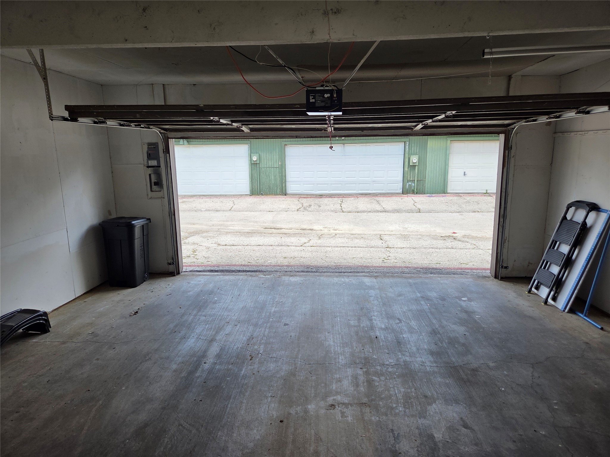 1402 S Carrier Parkway Grand Prairie TX 75051