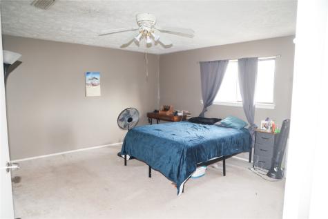 99 W Mountain Creek Drive Grand Prairie TX 75052