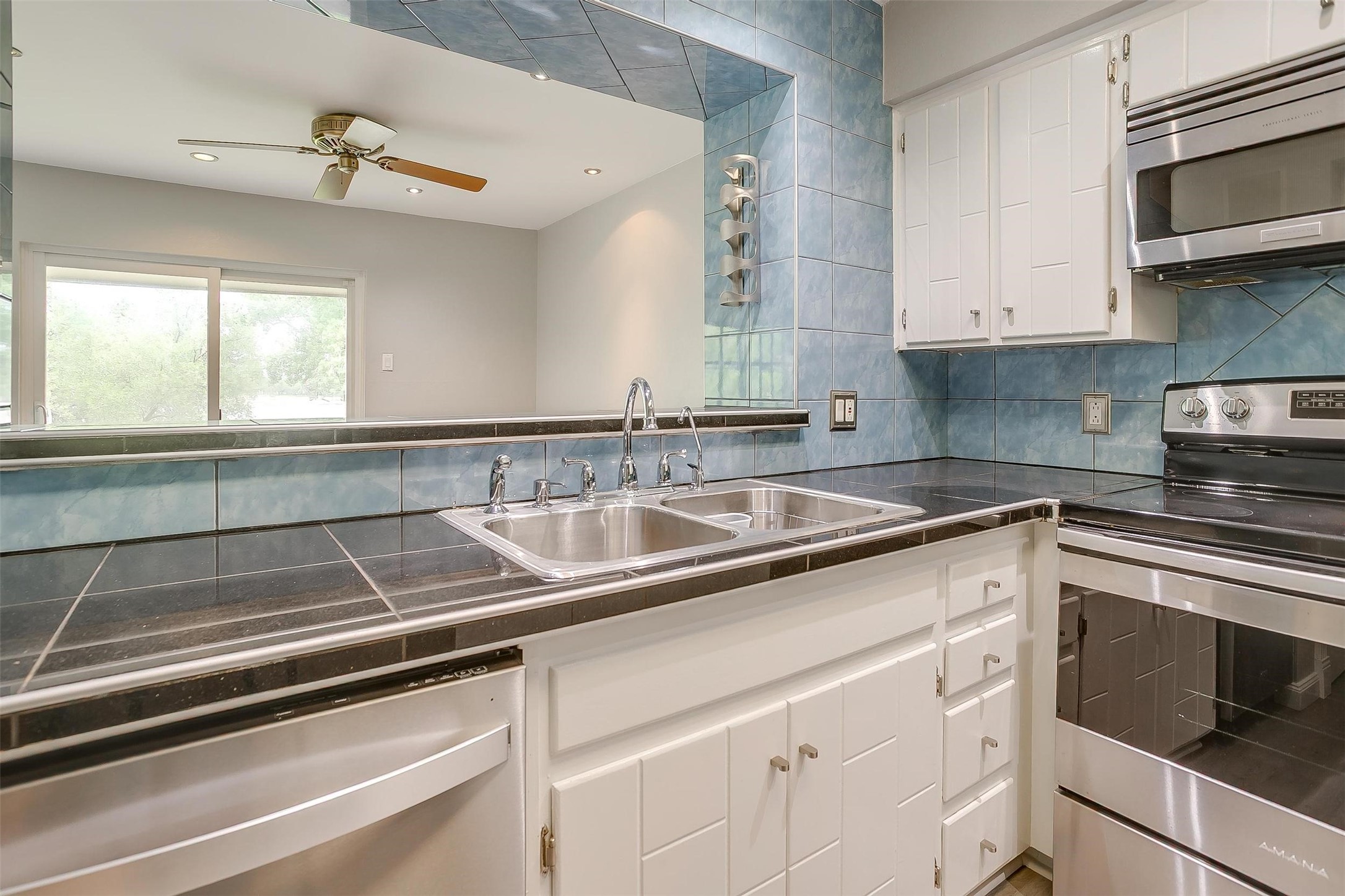 390 Driftwood Court Azle TX 76020