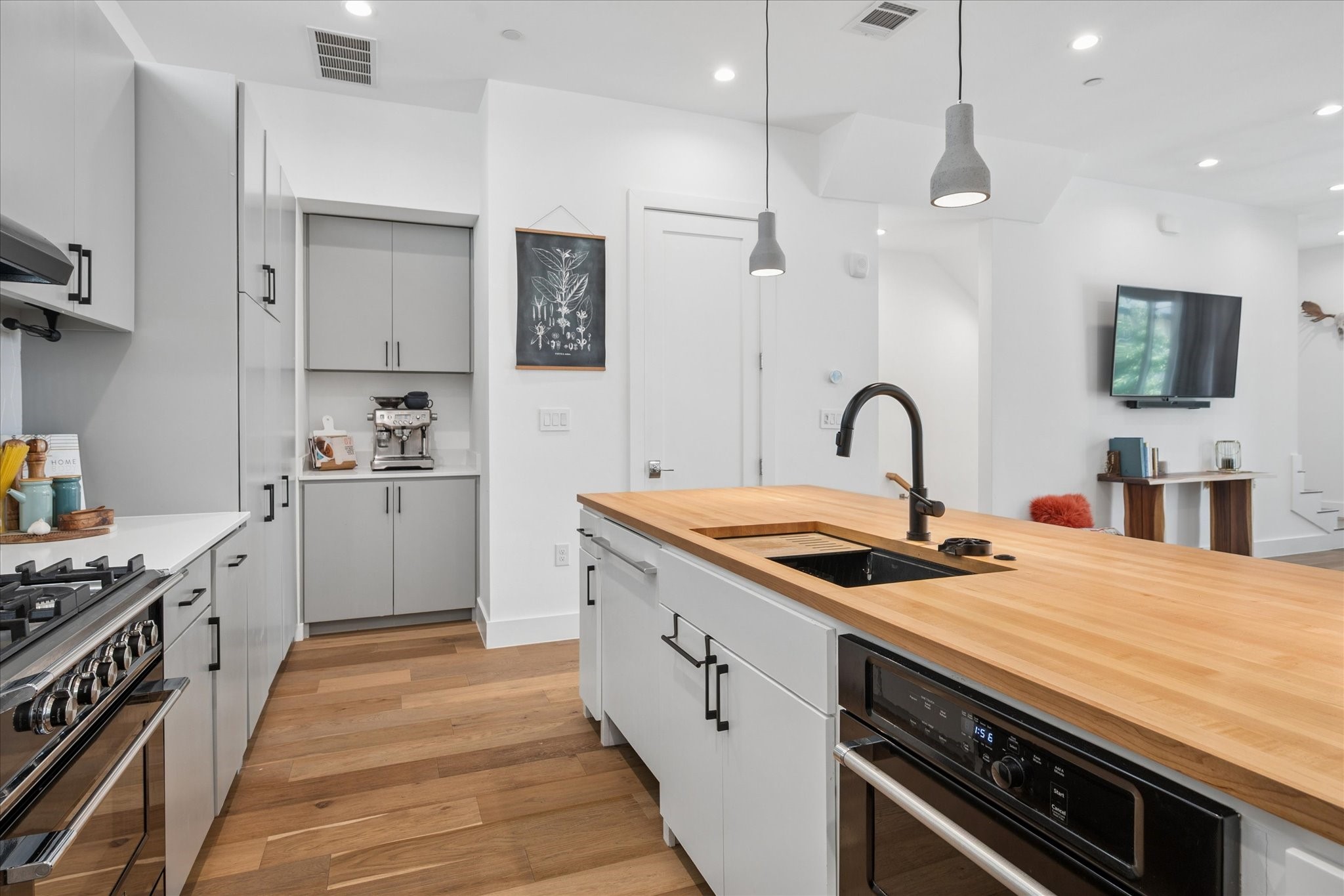 236 Melba Street Dallas TX 75208
