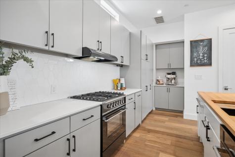 236 Melba Street Dallas TX 75208