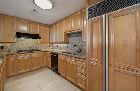 3401 Lee Parkway Dallas TX 75219
