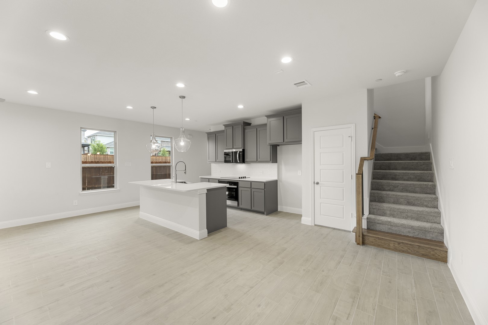 6949 Mustang Isle Drive Dallas TX 75228