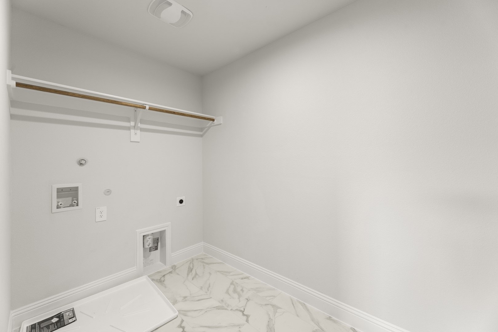 6949 Mustang Isle Drive Dallas TX 75228