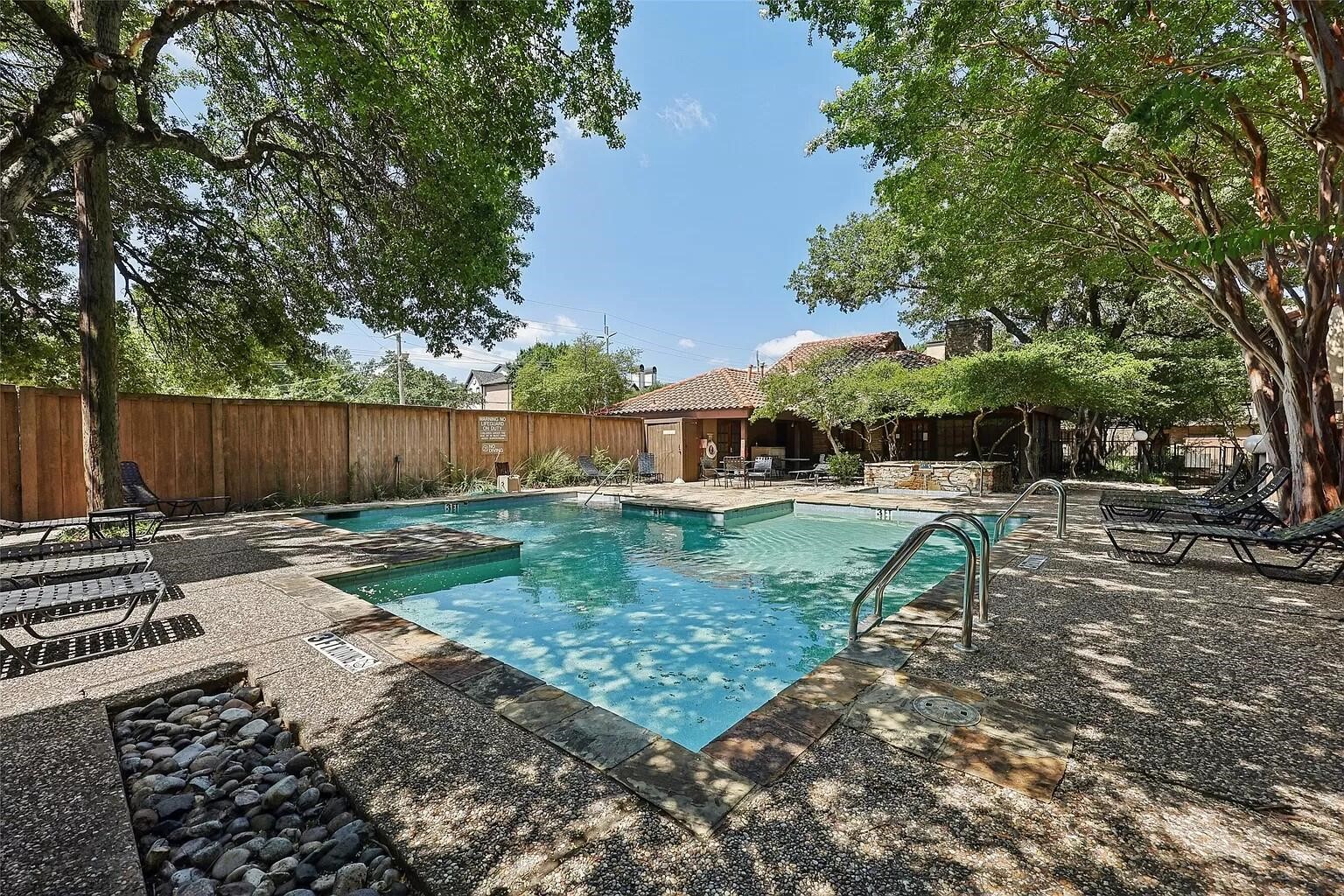 5757 E University Boulevard Dallas TX 75206