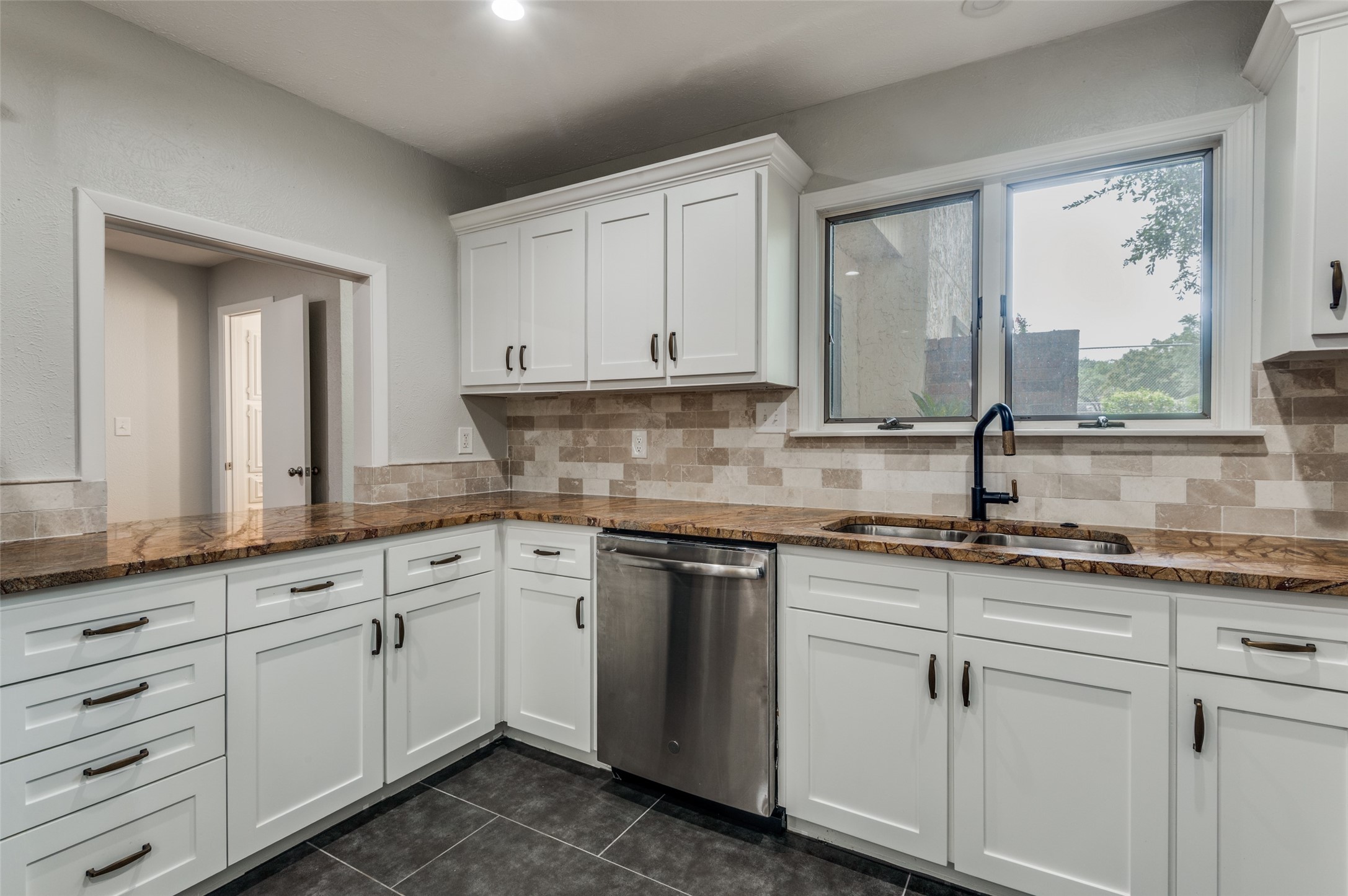 9818 Smokefeather Lane Dallas TX 75243