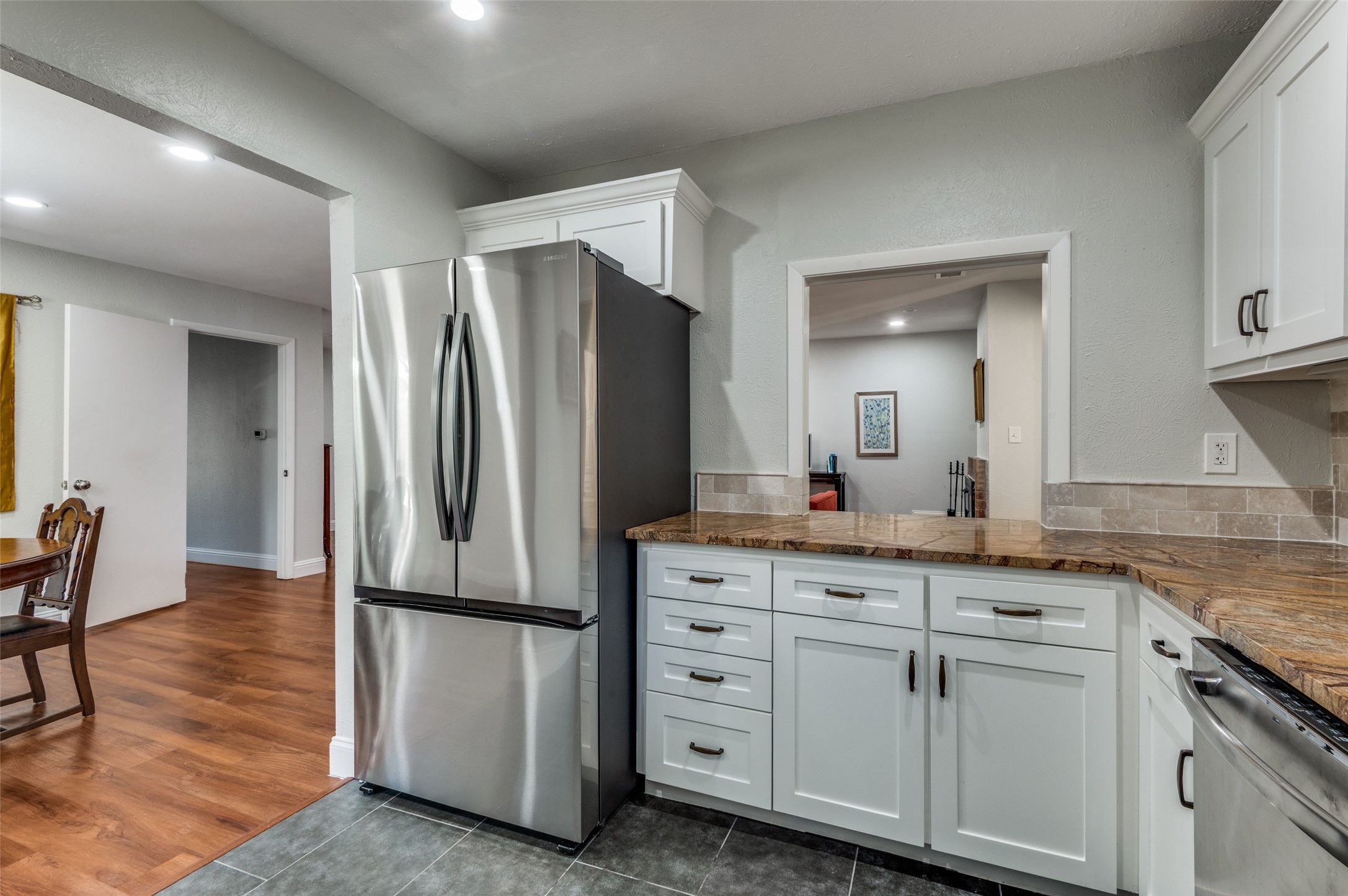 9818 Smokefeather Lane Dallas TX 75243
