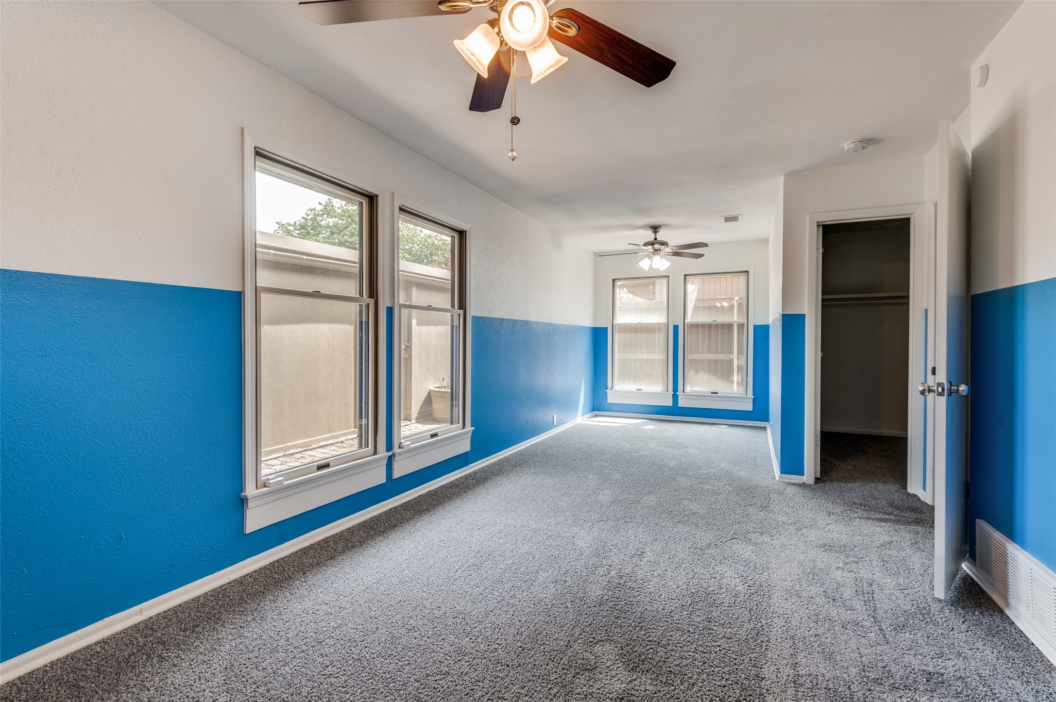 9818 Smokefeather Lane Dallas TX 75243