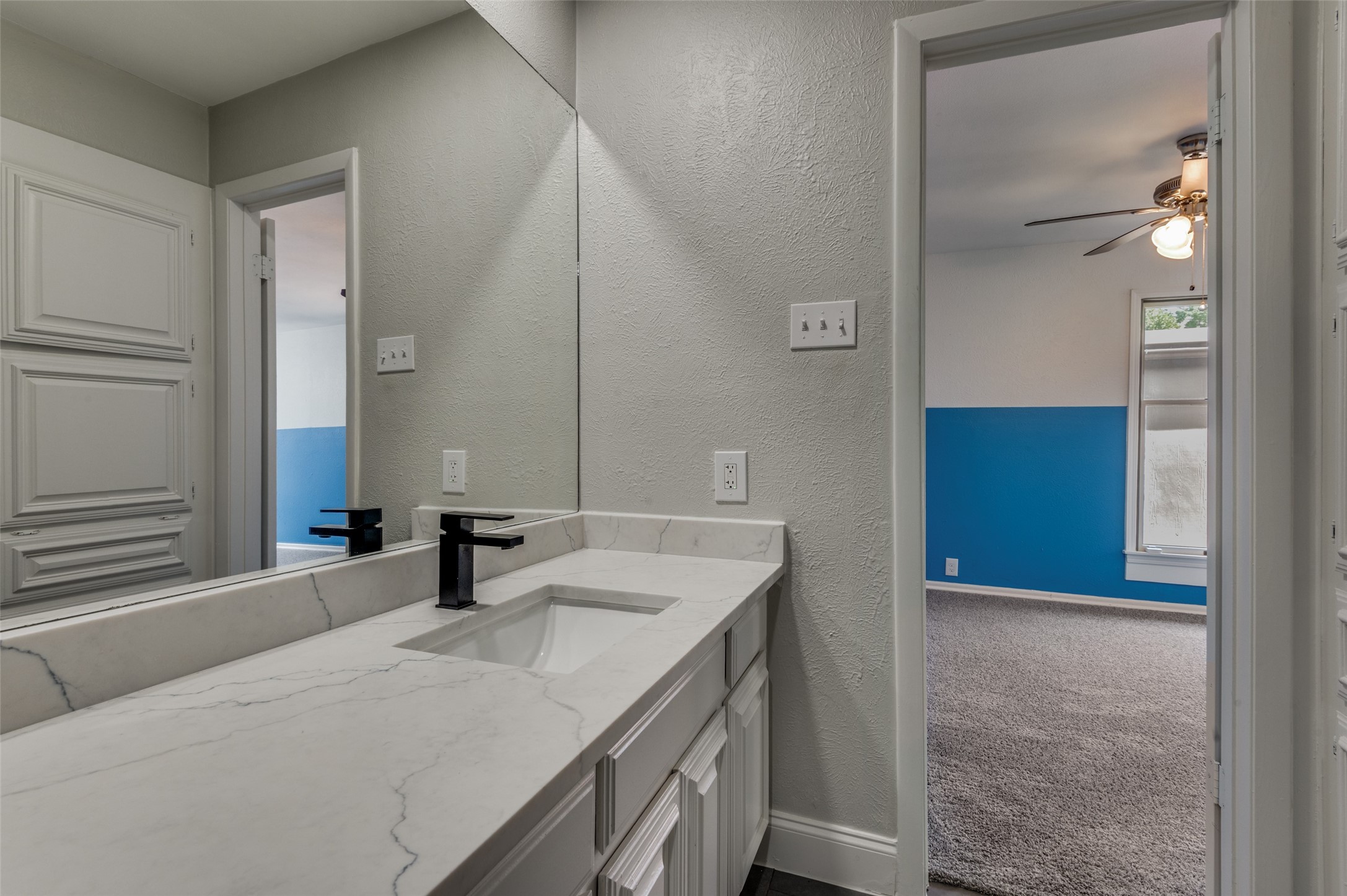 9818 Smokefeather Lane Dallas TX 75243