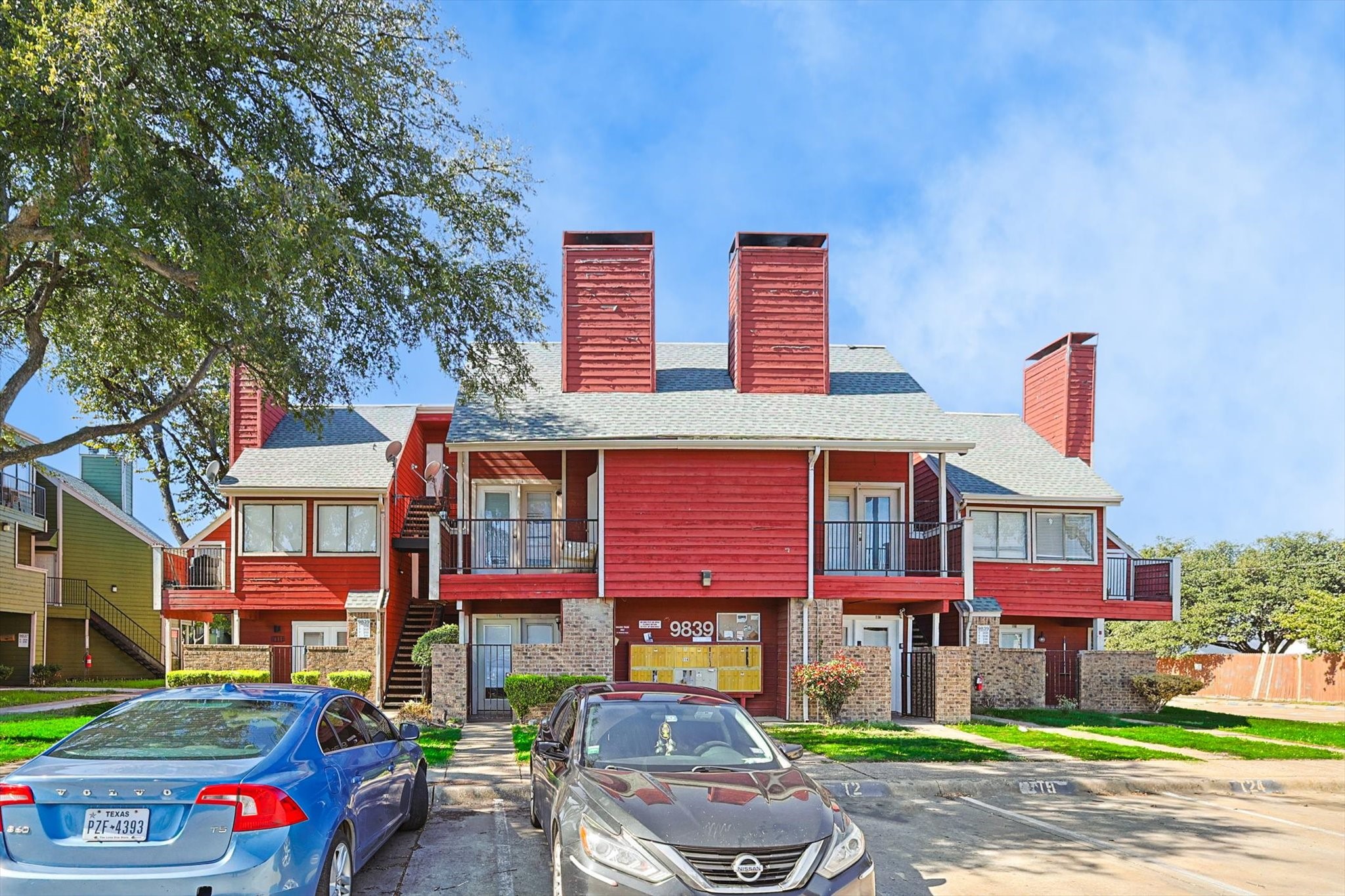 9839 Walnut Street Dallas TX 75243