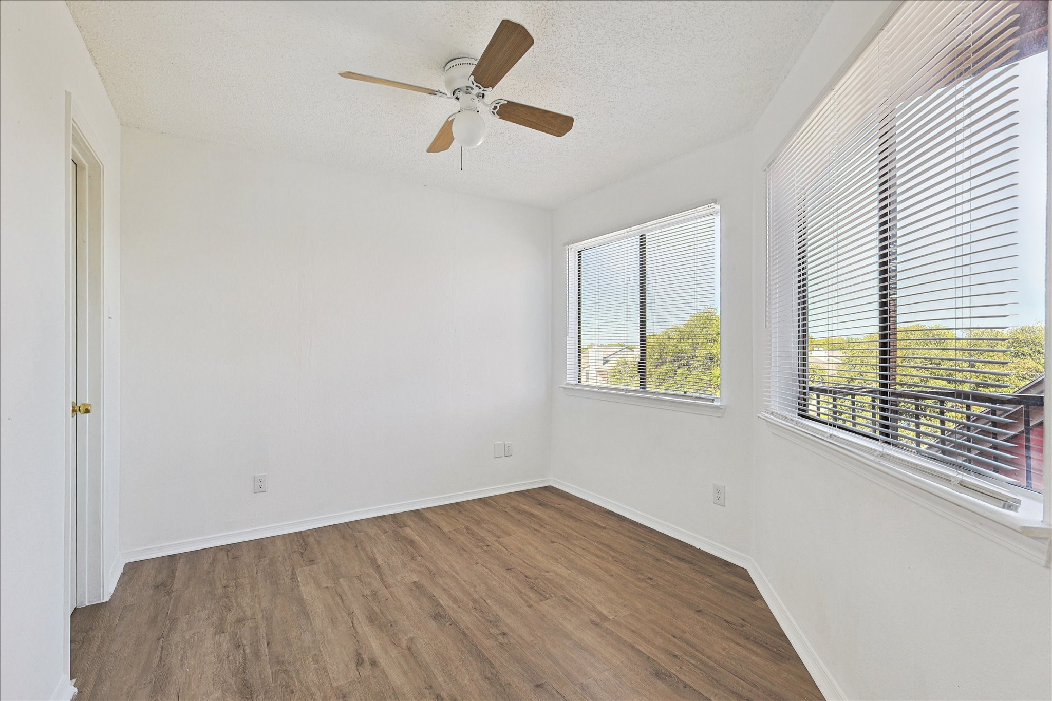 9839 Walnut Street Dallas TX 75243