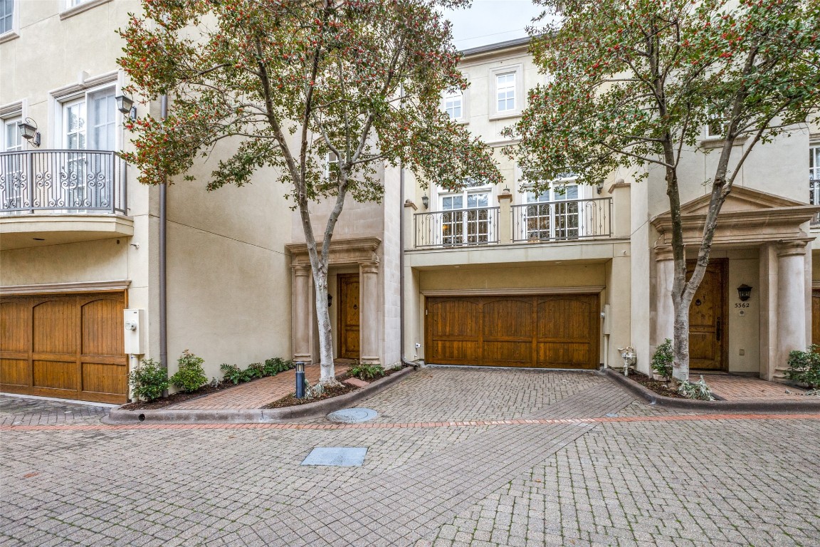 3364 Blackburn Street Dallas TX 75204