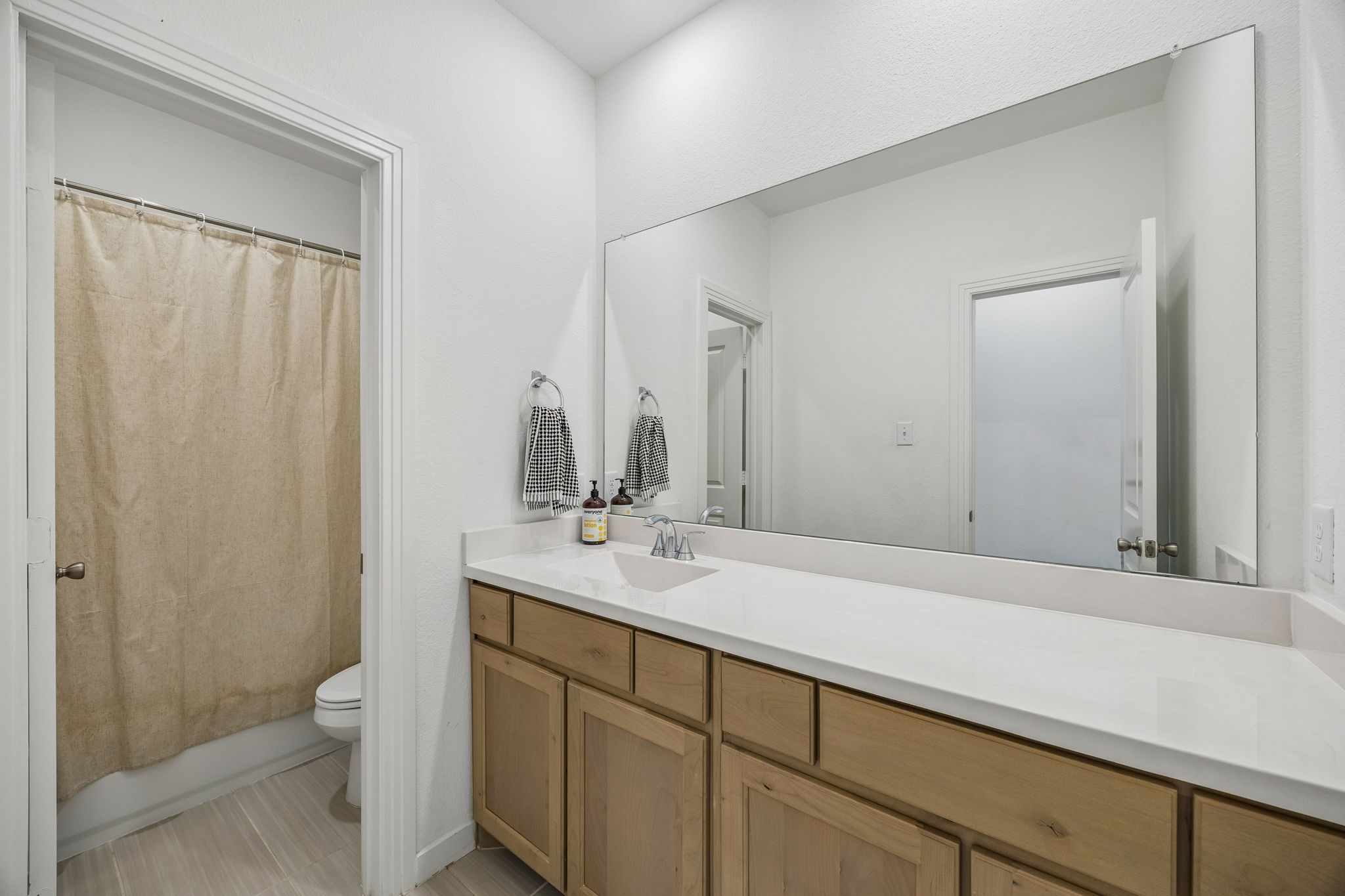 1133 Queensdown Way Forney TX 75126