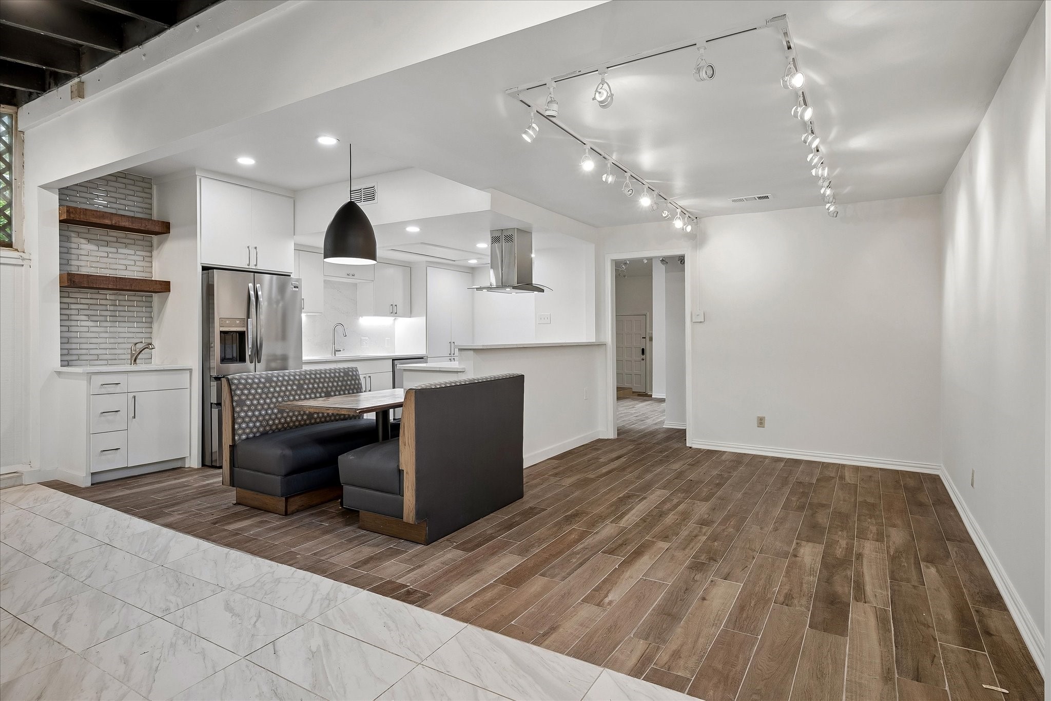 4519 Rawlins Street Dallas TX 75219