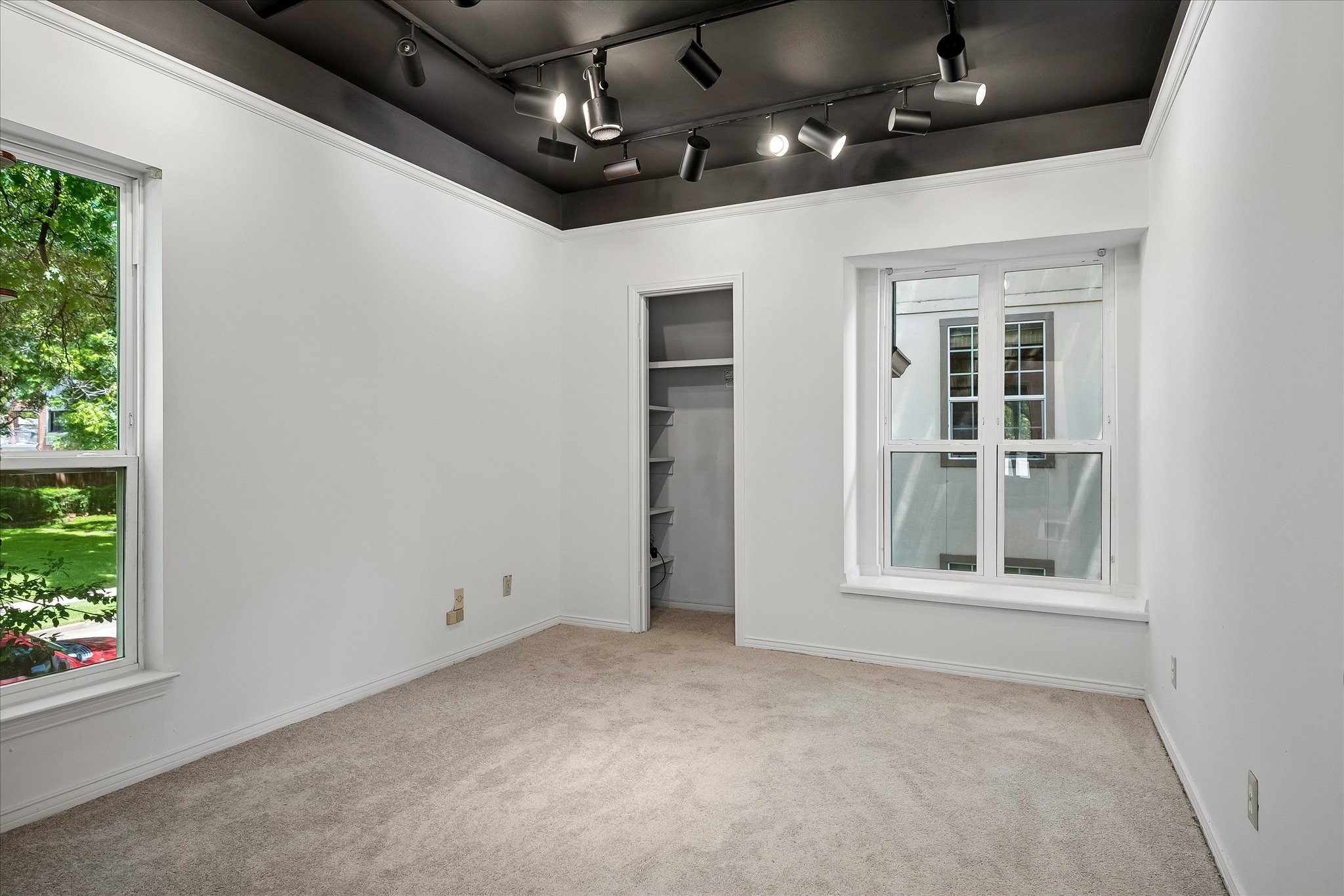 4519 Rawlins Street Dallas TX 75219