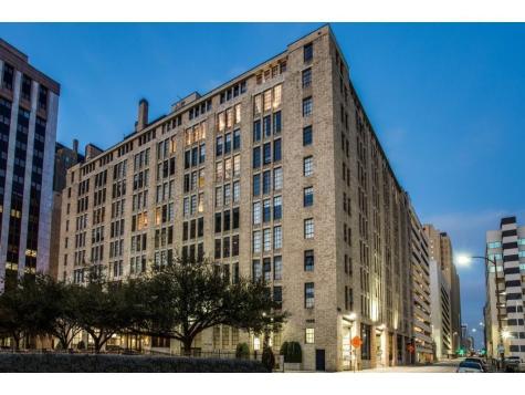 1122 Jackson Street Dallas TX 75202
