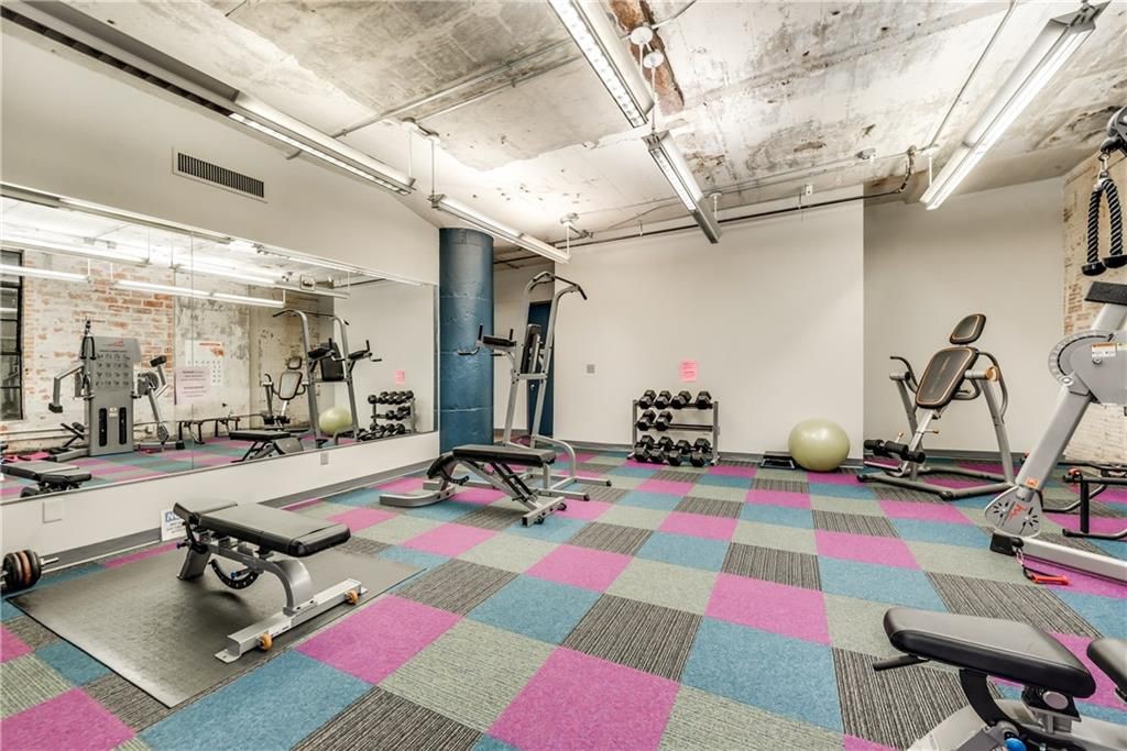 1122 Jackson Street Dallas TX 75202