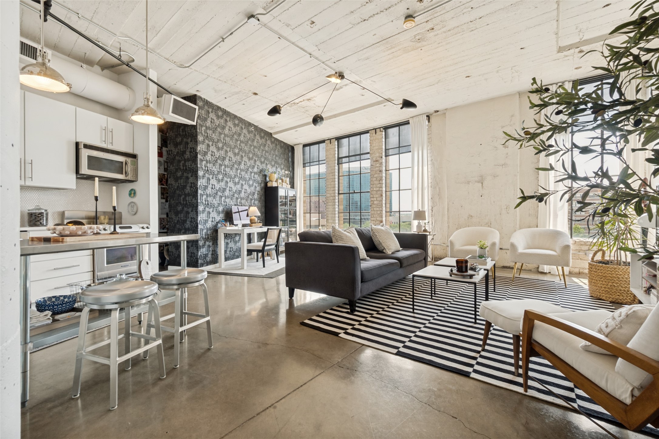 1122 Jackson Street Dallas TX 75202
