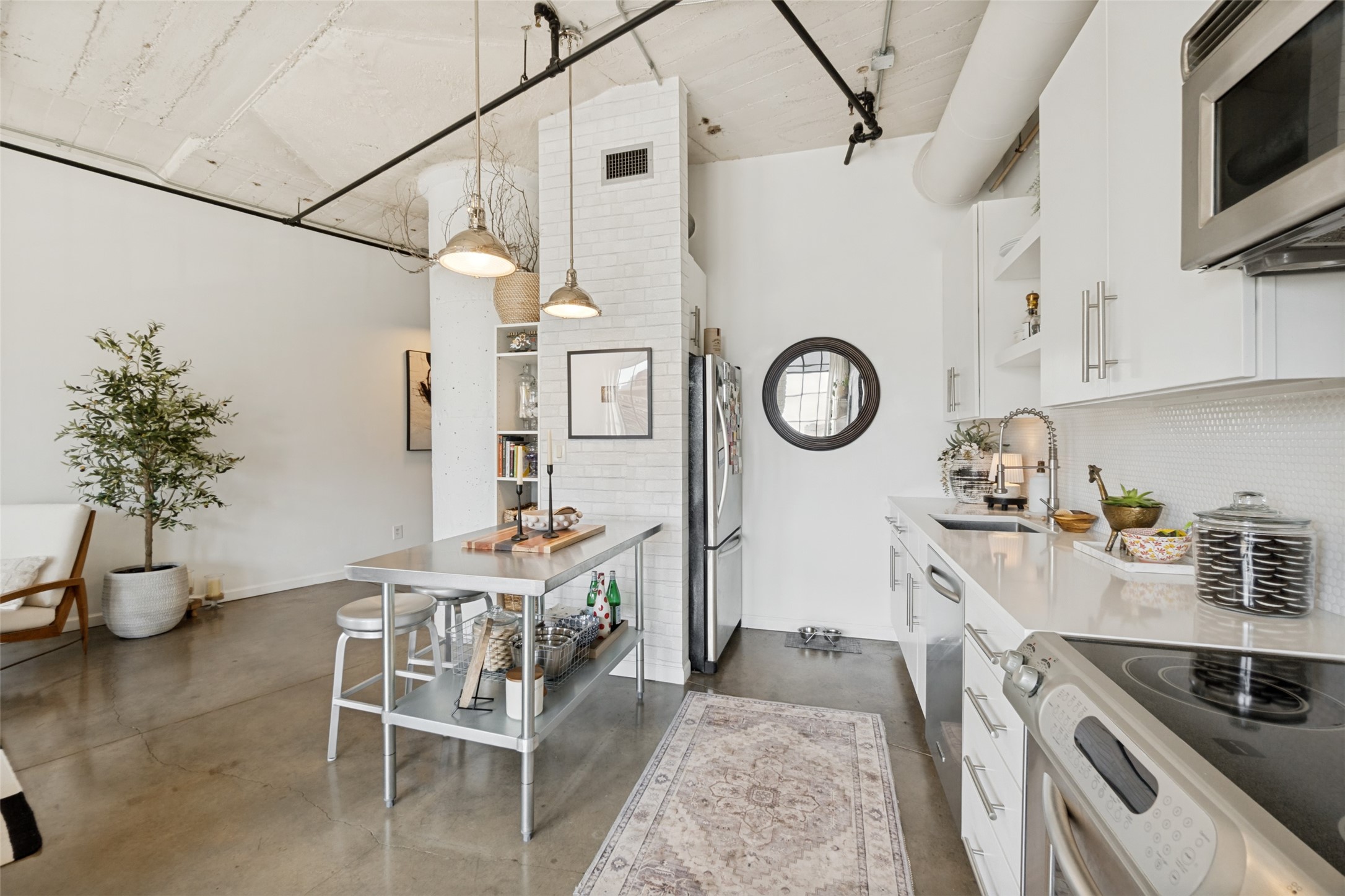 1122 Jackson Street Dallas TX 75202