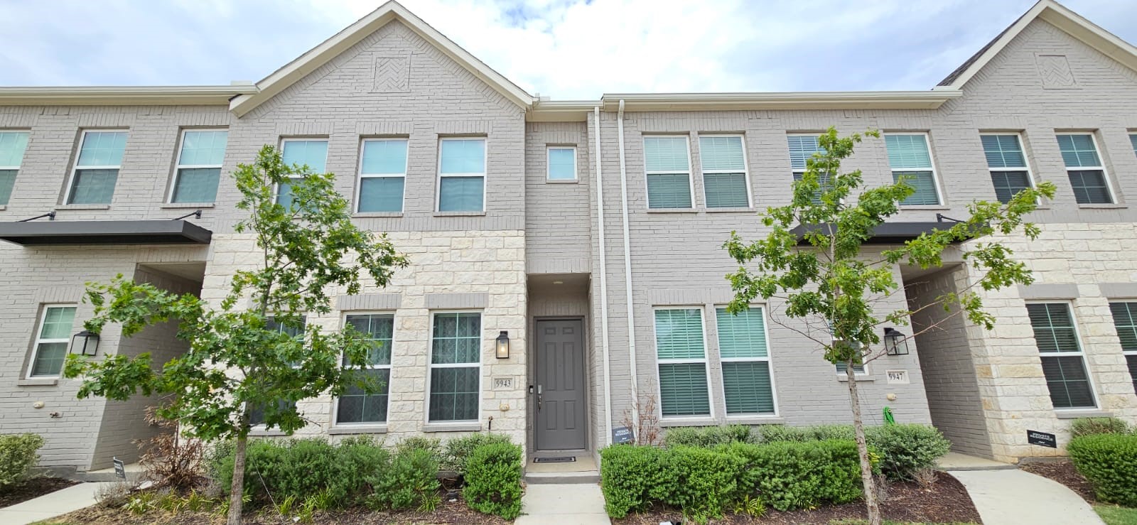 9943 Michael Irvin Street Irving TX 75063