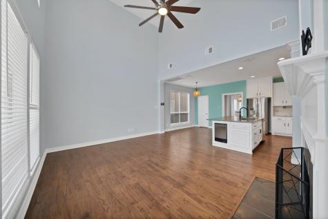 1015 W Bluff Street Fort Worth TX 76102