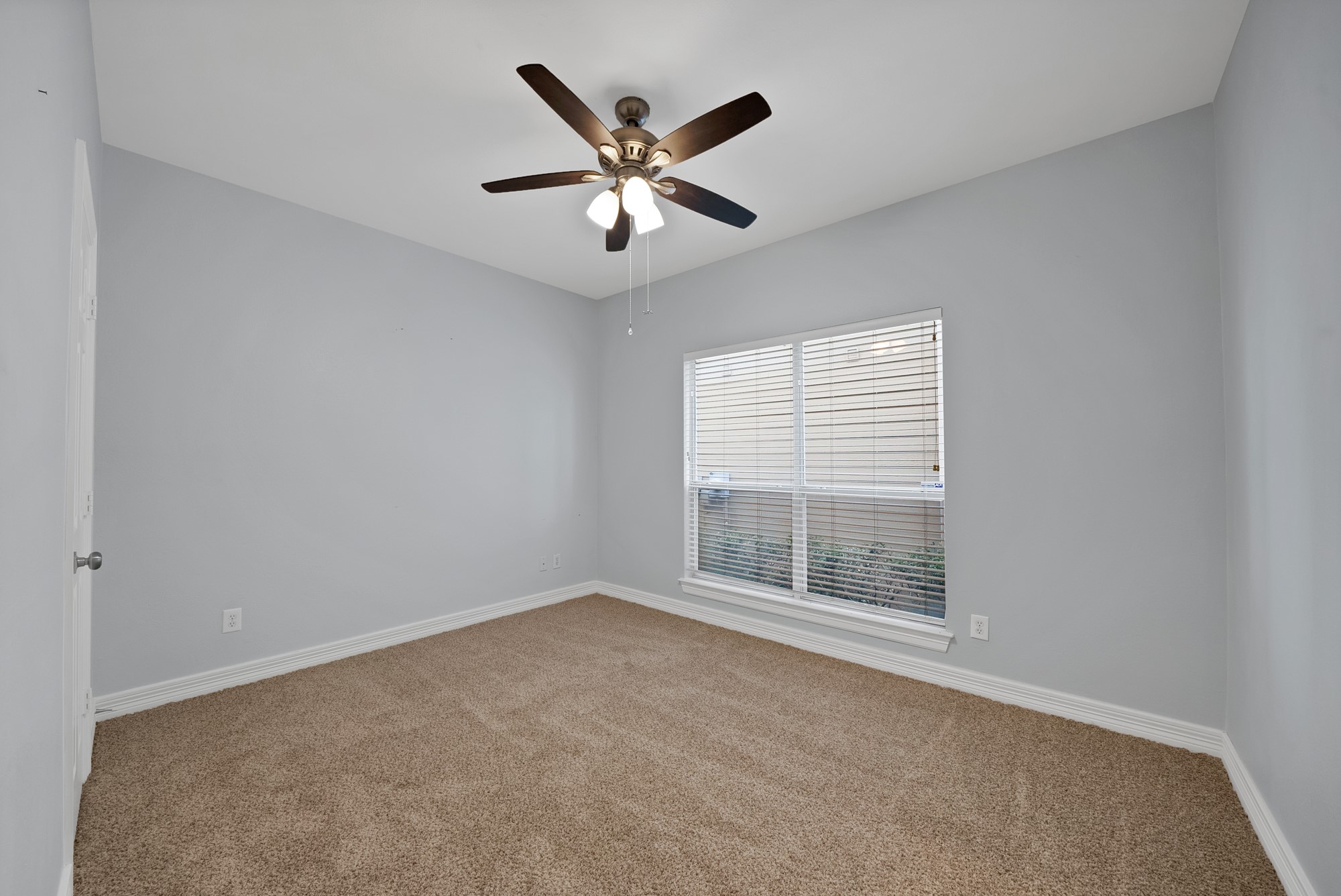 1015 W Bluff Street Fort Worth TX 76102