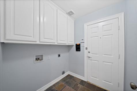 1015 W Bluff Street Fort Worth TX 76102