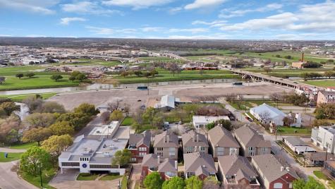 1015 W Bluff Street Fort Worth TX 76102