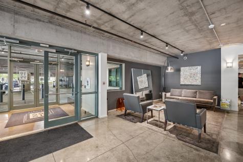 1999 Mckinney Avenue Dallas TX 75201