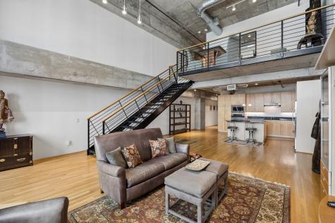 1999 Mckinney Avenue Dallas TX 75201