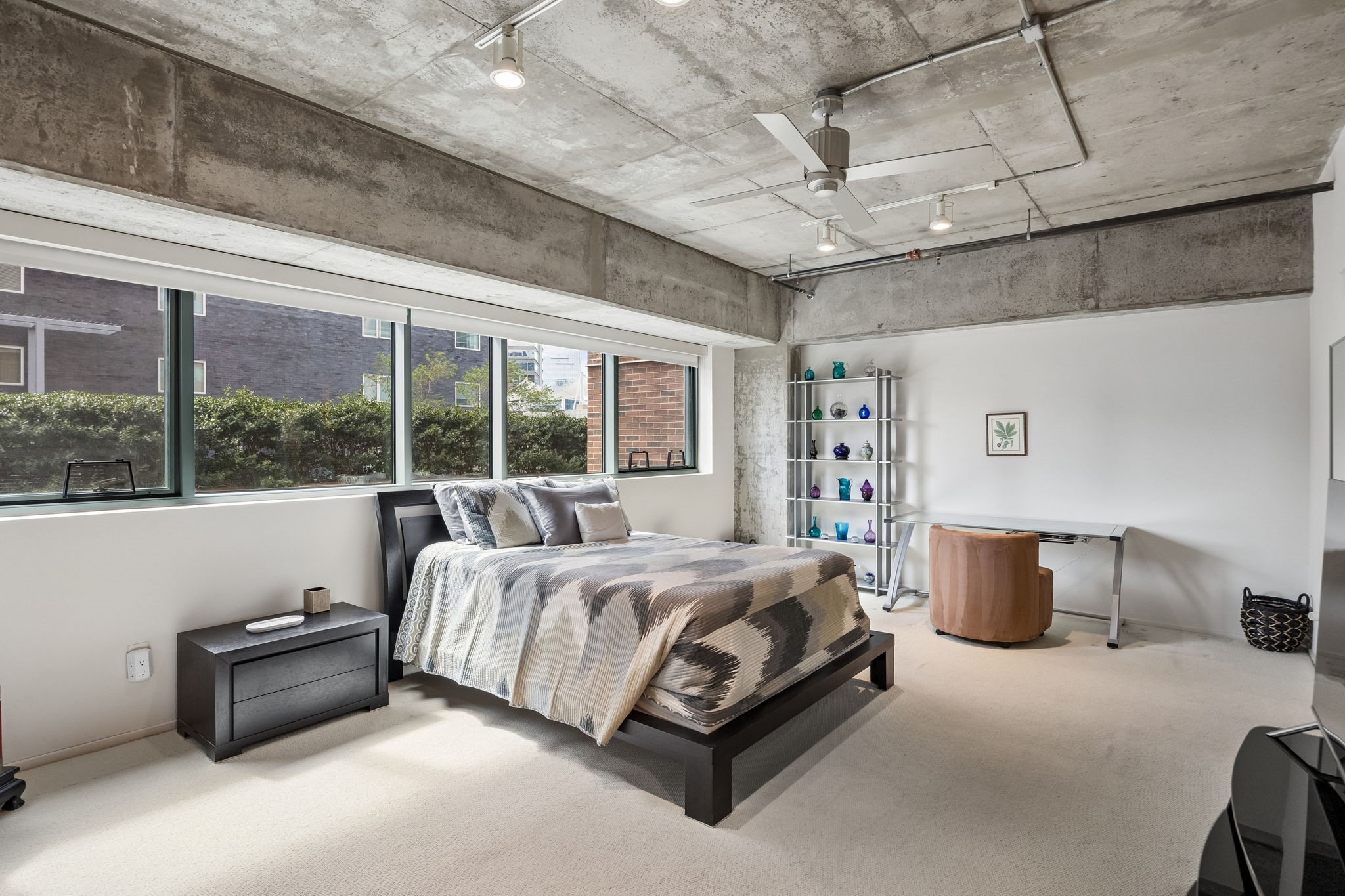 1999 Mckinney Avenue Dallas TX 75201