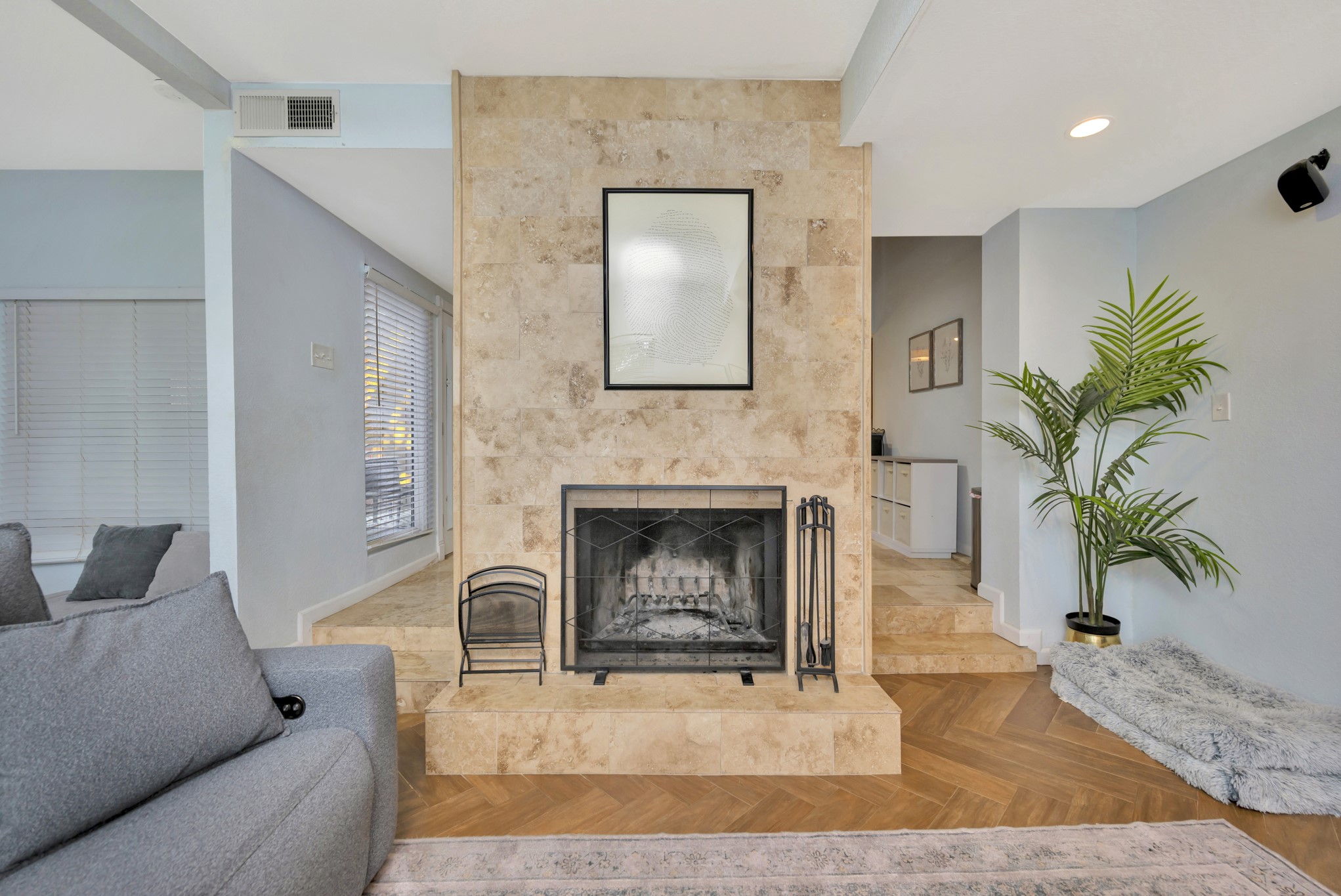 3115 Golden Oak Farmers Branch TX 75234