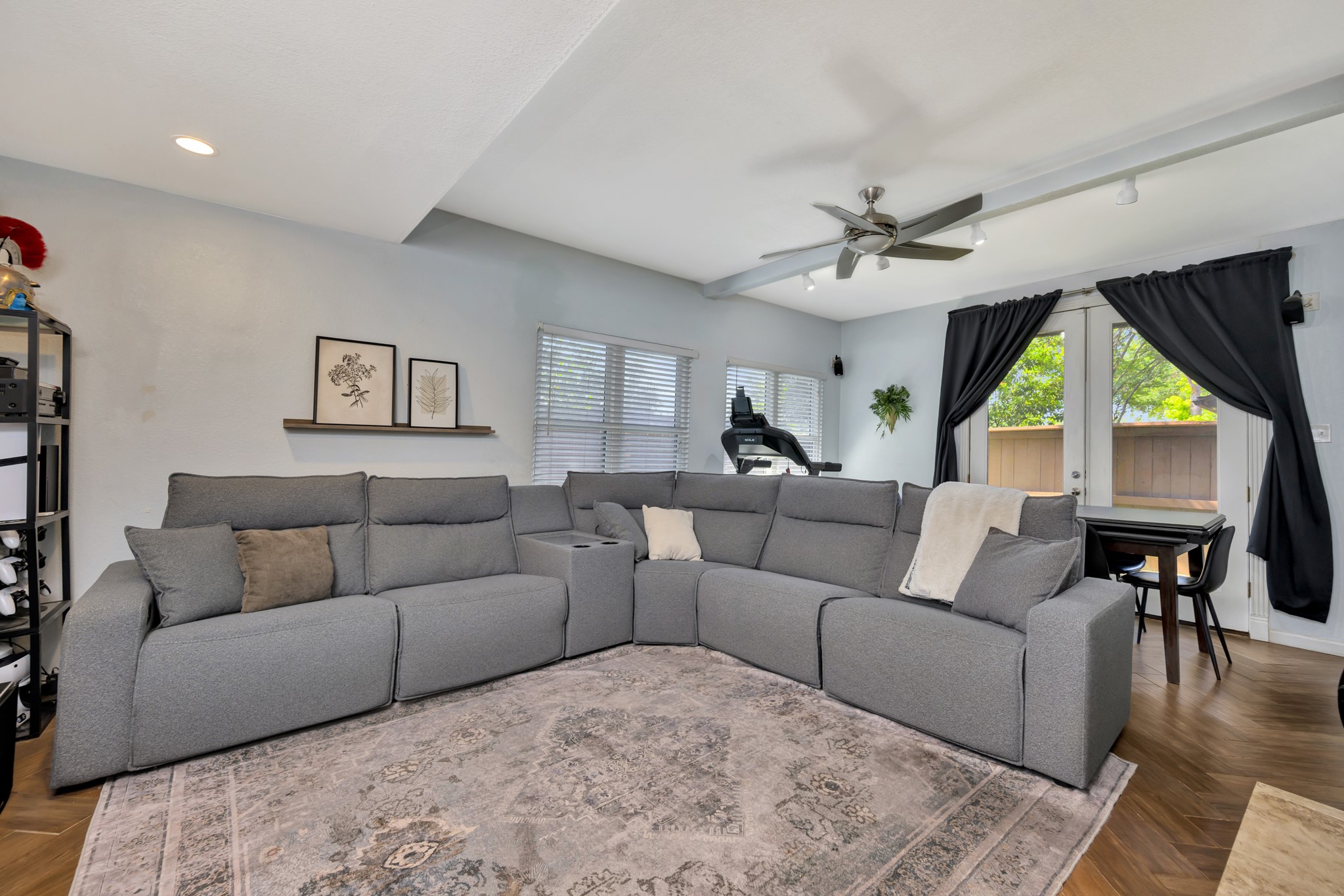 3115 Golden Oak Farmers Branch TX 75234