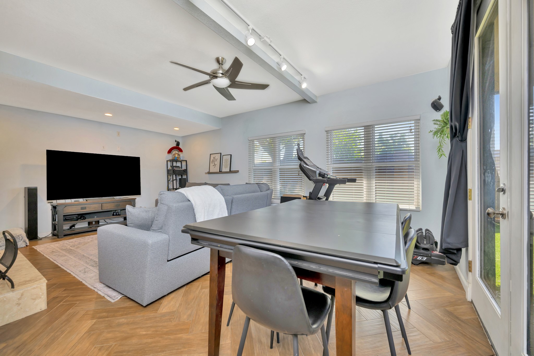 3115 Golden Oak Farmers Branch TX 75234