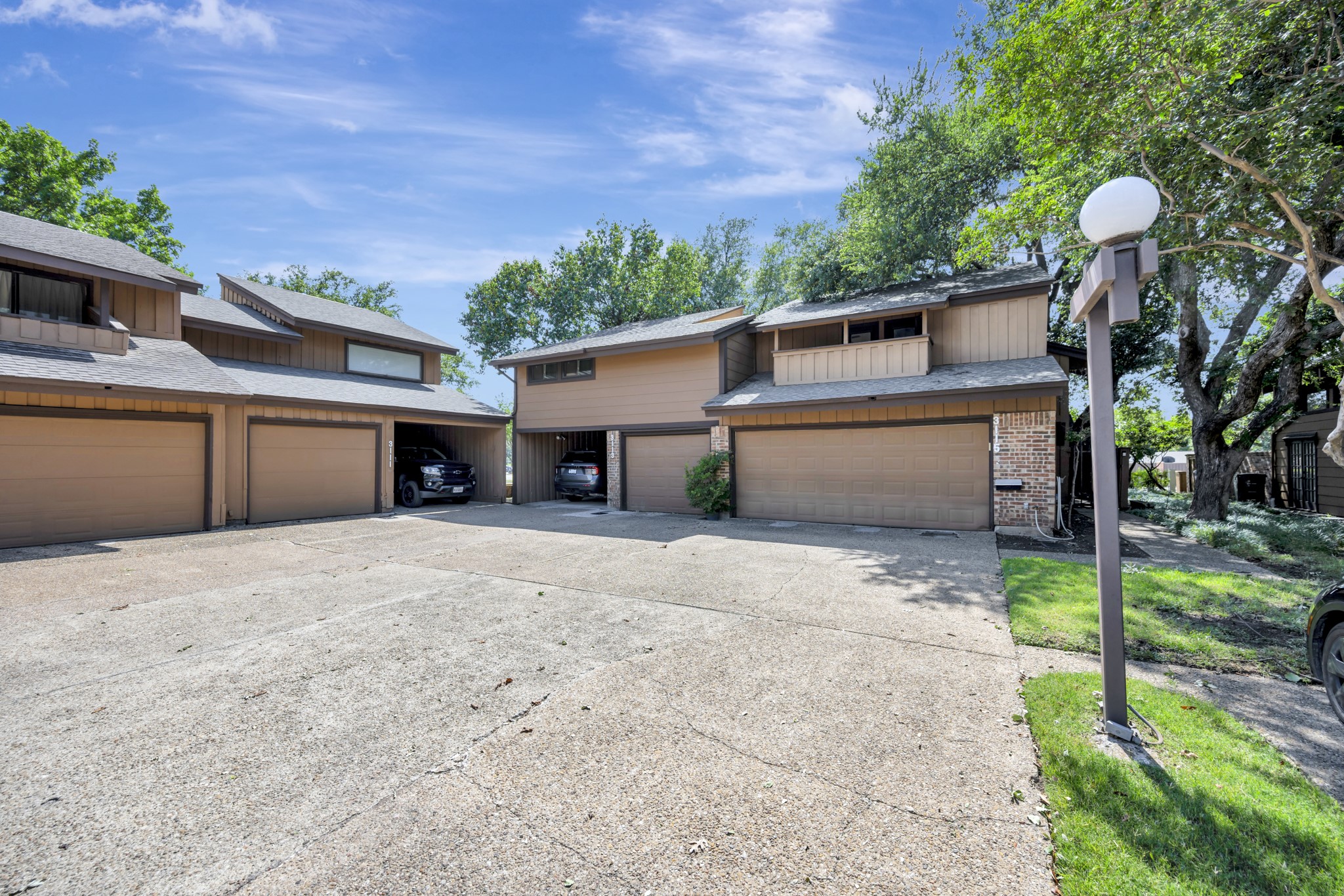 3115 Golden Oak Farmers Branch TX 75234