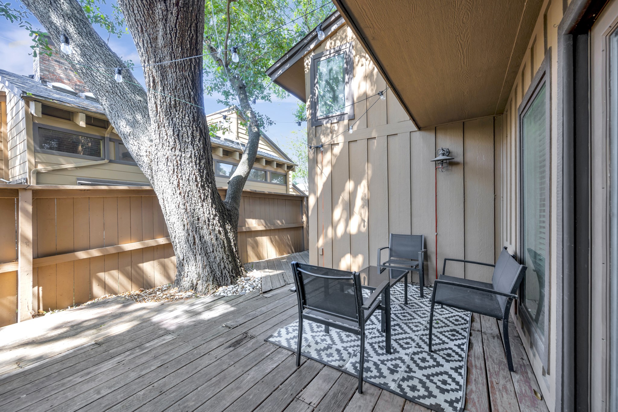 3115 Golden Oak Farmers Branch TX 75234