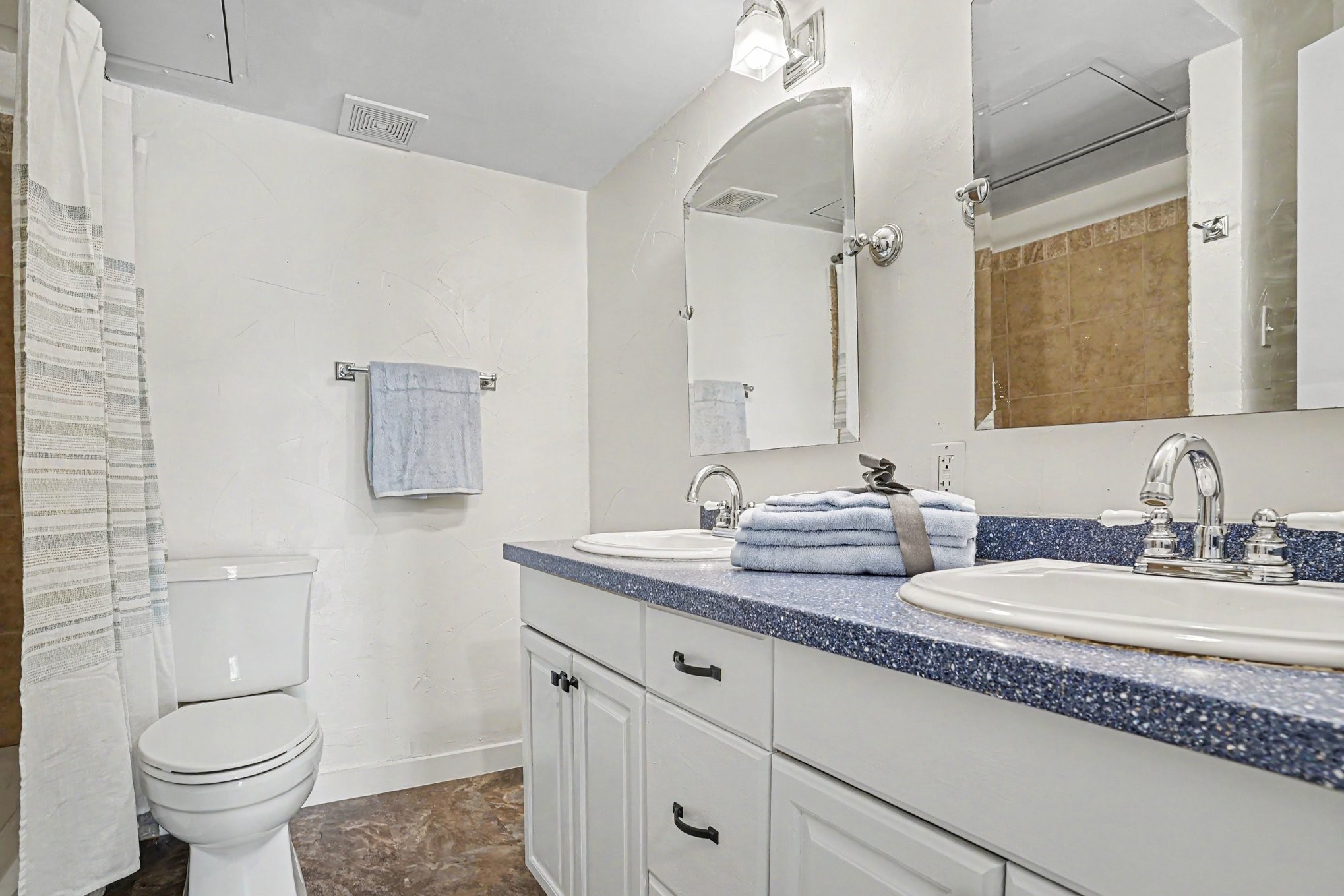 2974 Country Place Circle Carrollton TX 75006