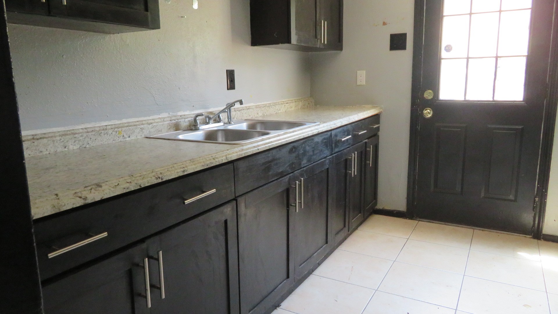 109 W Mountain Creek Drive Grand Prairie TX 75052