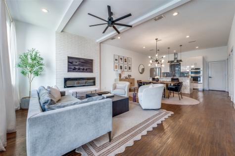 712 Rainwater Road Dallas TX 75218