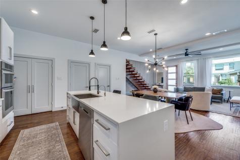 712 Rainwater Road Dallas TX 75218