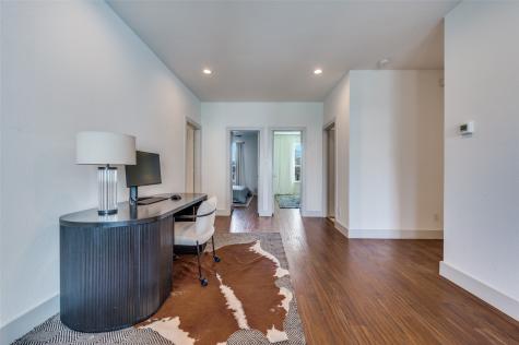 712 Rainwater Road Dallas TX 75218