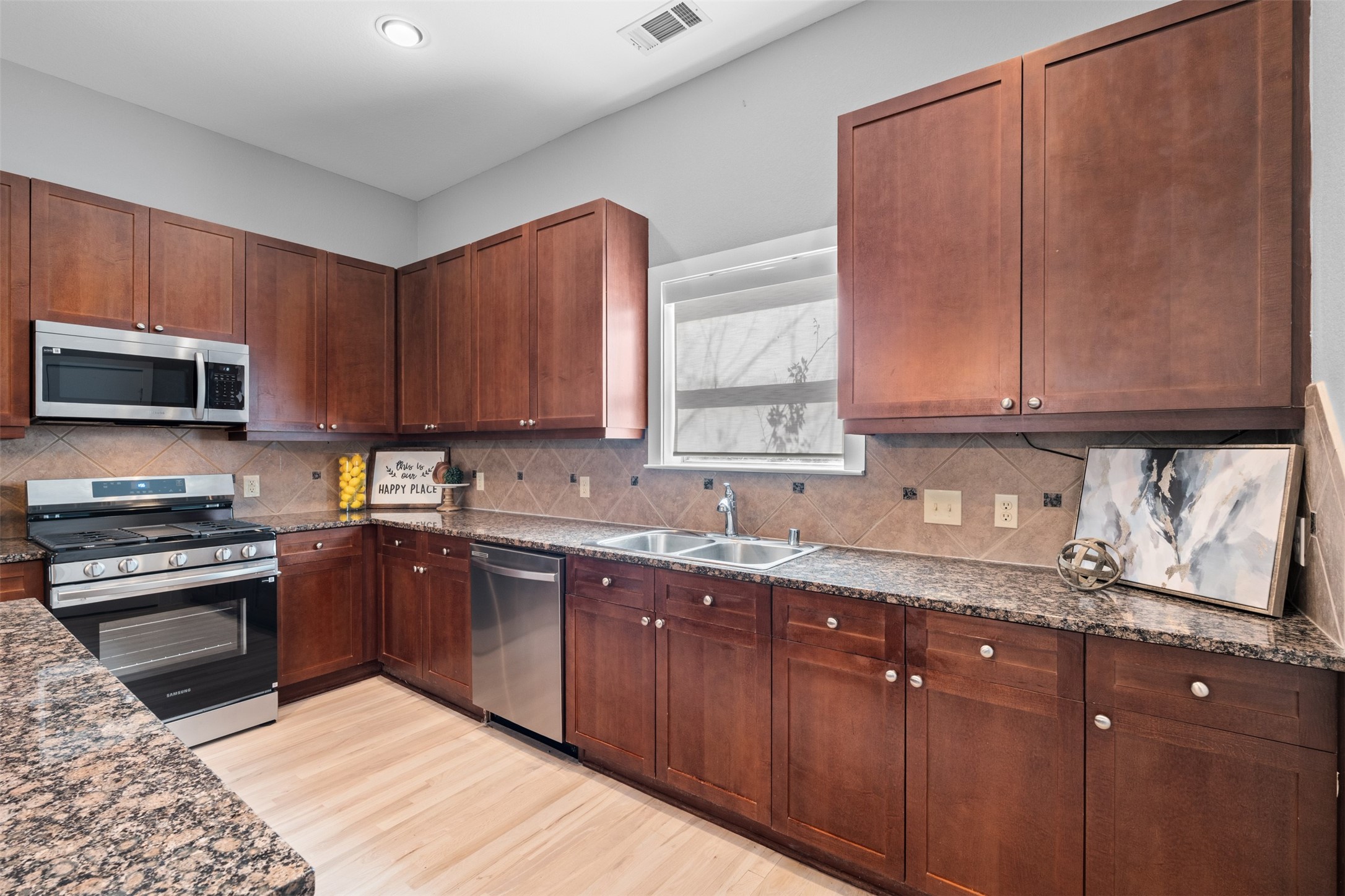 4830 Cedar Springs Road Dallas TX 75219
